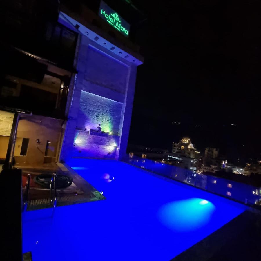Hotel Mala Pokhara Zewnętrze zdjęcie