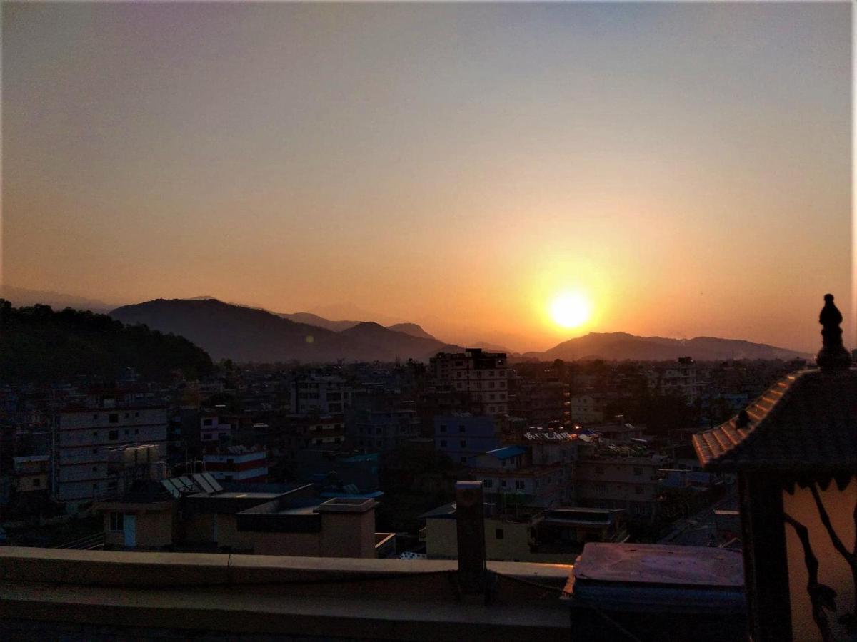 Hotel Mala Pokhara Zewnętrze zdjęcie