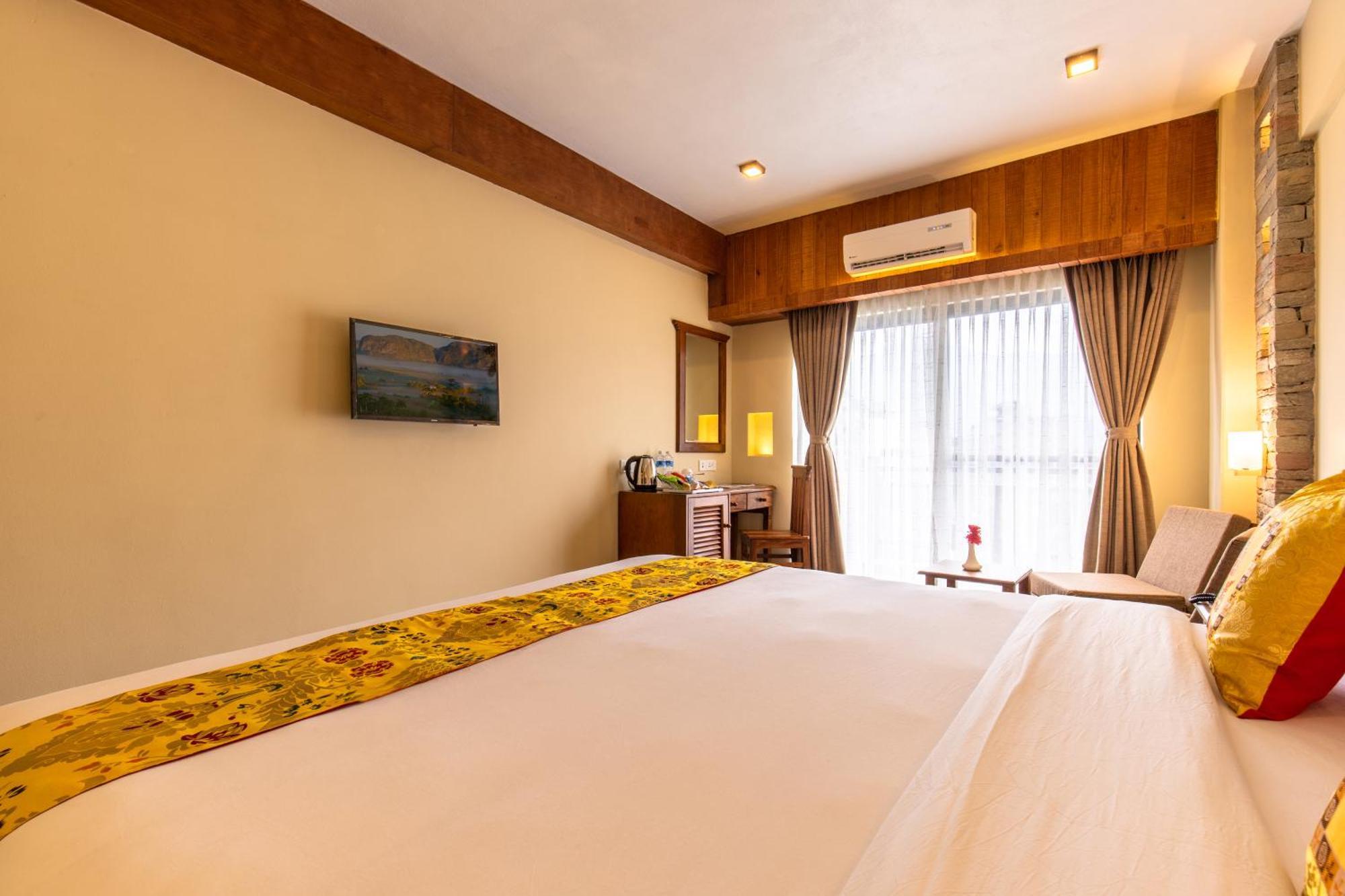 Hotel Mala Pokhara Zewnętrze zdjęcie