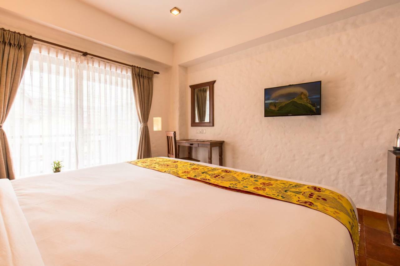Hotel Mala Pokhara Zewnętrze zdjęcie