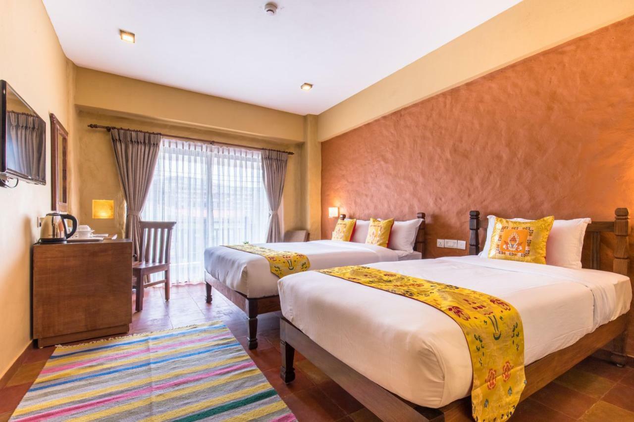 Hotel Mala Pokhara Zewnętrze zdjęcie