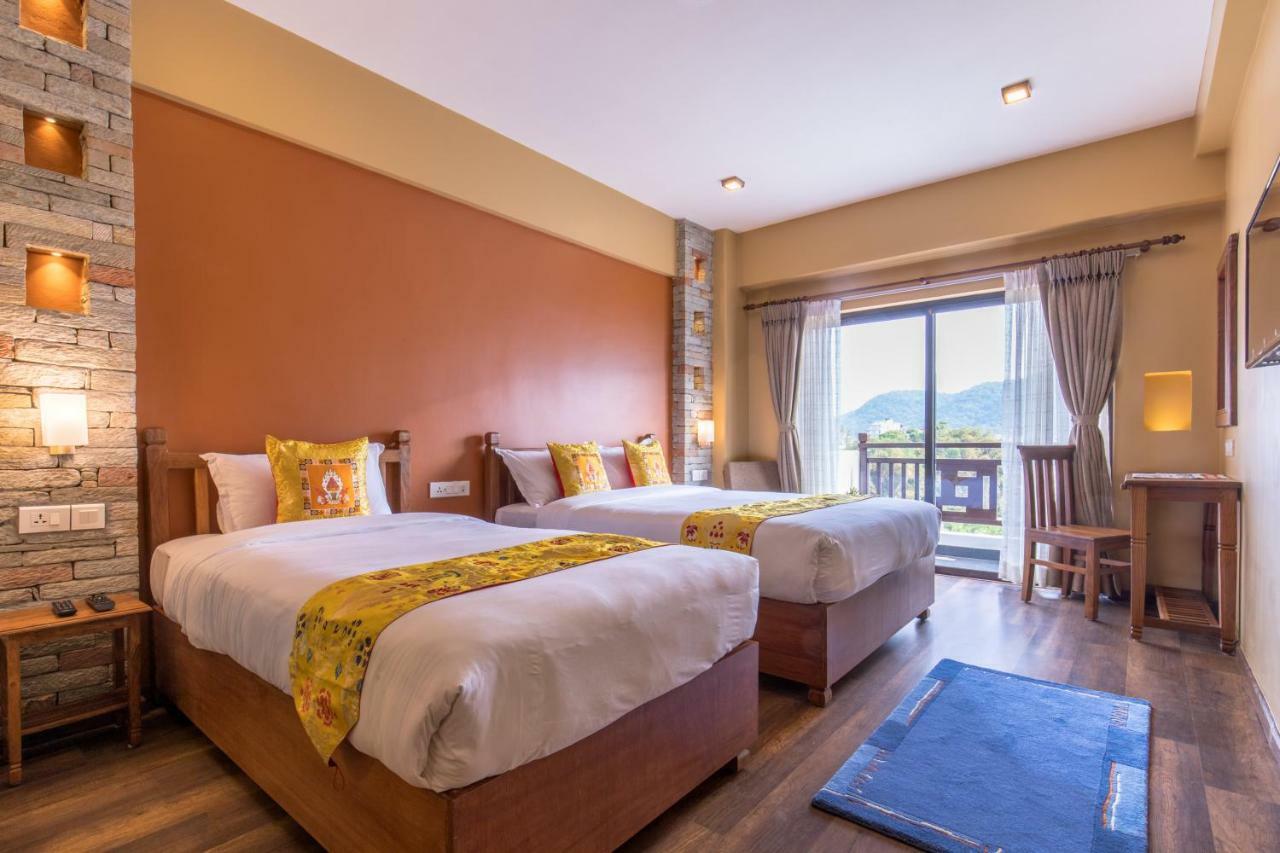 Hotel Mala Pokhara Zewnętrze zdjęcie