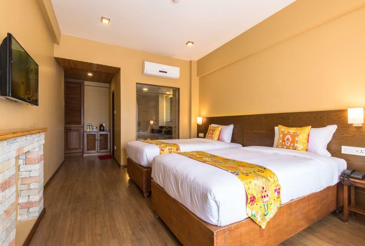 Hotel Mala Pokhara Zewnętrze zdjęcie