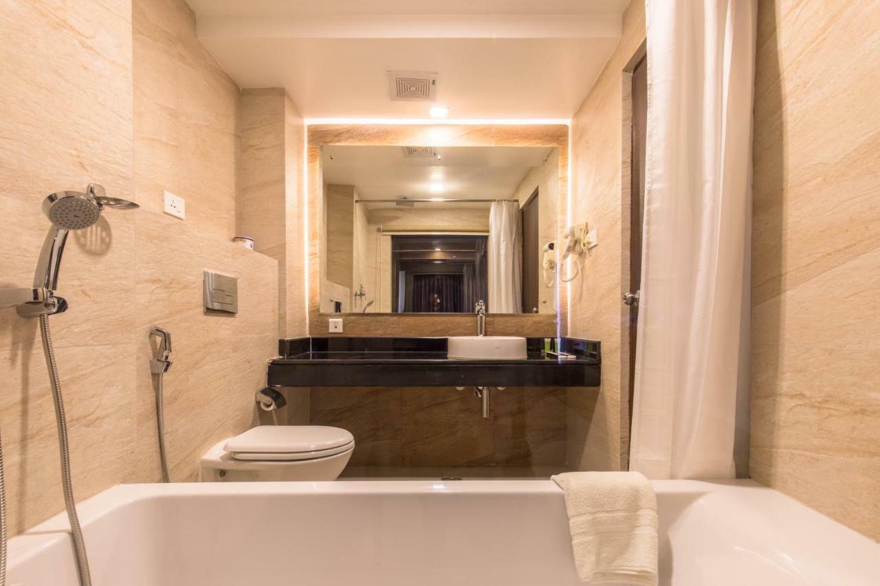 Hotel Mala Pokhara Zewnętrze zdjęcie